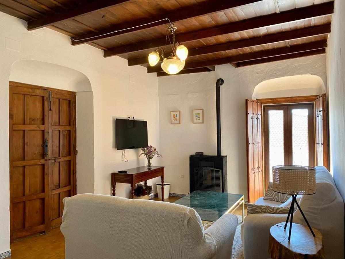 La Casona De La Sierra Villa Higuera De La Sierra  Exterior photo